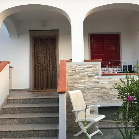 Apartment In Andreina