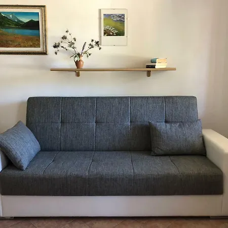 Appartamento In Andreina *
